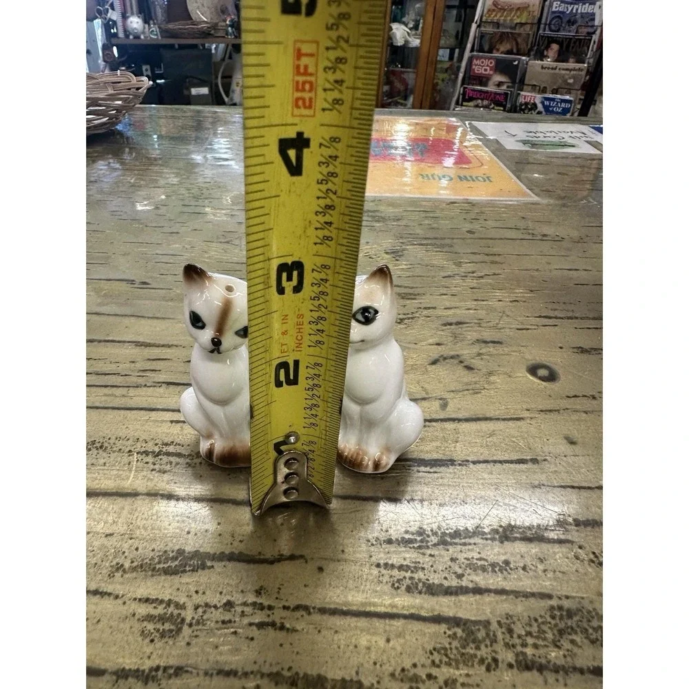 Vintage Bone China Siamese Cat Salt And Pepper Shakers